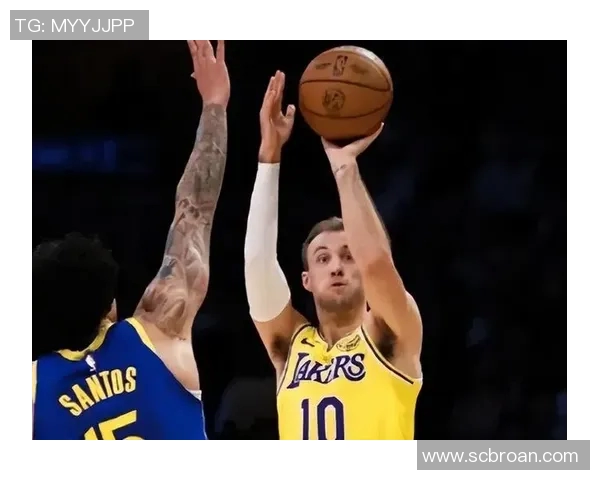 湖人129-101勇士3喜1忧！肯纳德+克勒贝尔好用，艾顿引反感！